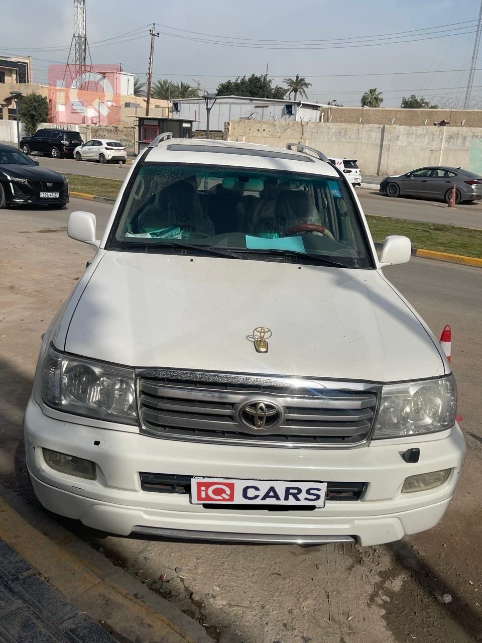 تويوتا لاندكروزر